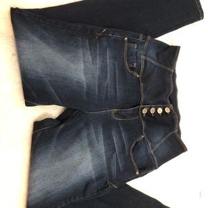 HIDE YOUR MUFFIN TOP 4-BUTTON HIGH-RISE SKINNY